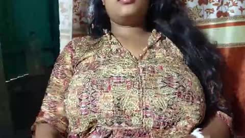 hot_baby_priya online show from April 9, 2026, 10:31 am