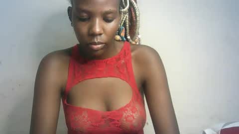 Snapshot of hot_berry2003 chatting on January 14, 2025, 11:42 am Millie online show from January 14, 2025, 11:42 am