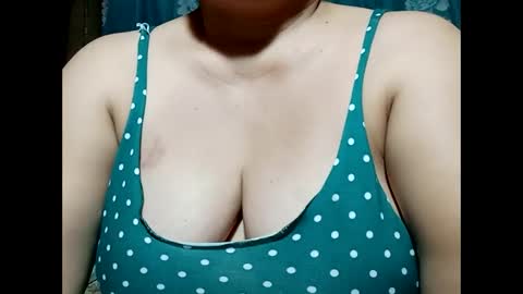hot_boobs21 online show from February 17, 2025, 11:55 am