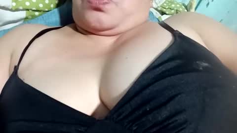 Snapshot of hot_boobs21 chatting on November 20, 2025, 11:54 am hot_boobs21 online show from November 20, 2025, 11:54 am