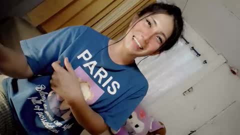 its me CLAUDIA online show from February 16, 2026, 5:36 am