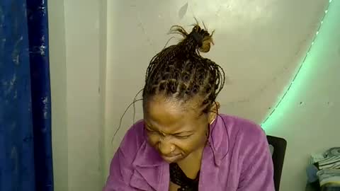 hot_dayne online show from November 20, 2025, 4:07 pm