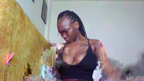 Snapshot of hot_ebony11 chatting on September 26, 2025, 9:13 am chooo pie online show from September 26, 2025, 9:13 am