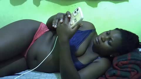 hot_girlly online show from February 14, 2026, 6:04 pm