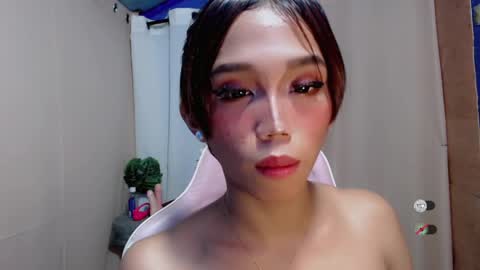 Snapshot of hot_khianna chatting on May 1, 2026, 1:59 pm Khianna online show from May 1, 2026, 1:59 pm