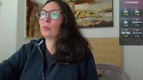 Halle online show from November 1, 2025, 12:18 pm