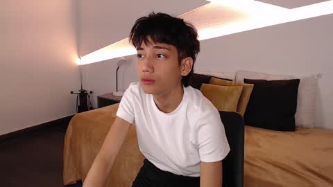 Alana online show from February 2, 2025, 9:23 pm