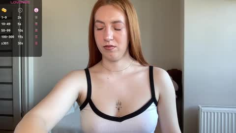 Snapshot of hot_lliinns chatting on May 5, 2026, 6:21 am Lina online show from May 5, 2026, 6:21 am