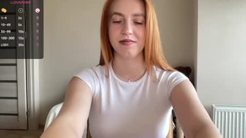 Snapshot of hot_lliinns chatting on June 16, 2026, 7:33 am Lina online show from June 16, 2026, 7:33 am