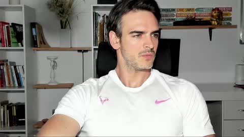 Martin online show from December 14, 2024, 11:34 pm