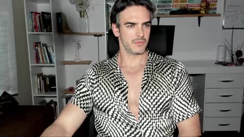 Martin online show from December 15, 2024, 11:31 pm