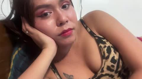 hot_maryxxx online show from April 1, 2026, 1:41 pm