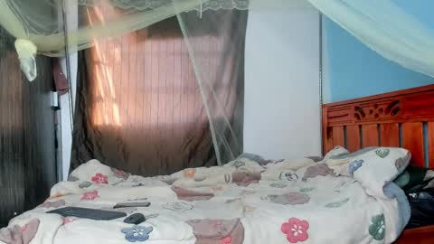 Snapshot of hot_moxie chatting on October 2, 2025, 4:08 am hot_moxie online show from October 2, 2025, 4:08 am