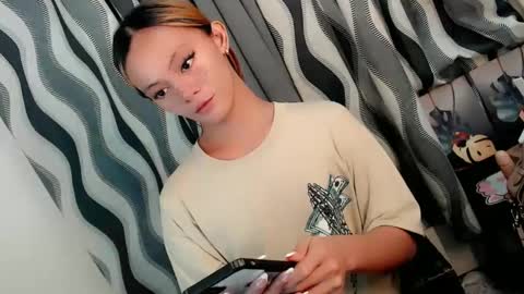 SWEET AGATHA online show from January 30, 2025, 9:36 am
