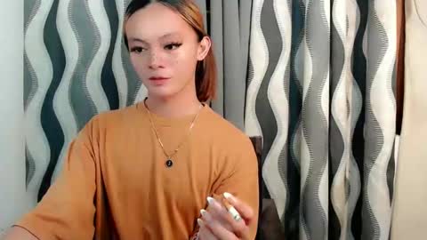 SWEET AGATHA online show from February 7, 2025, 9:37 am