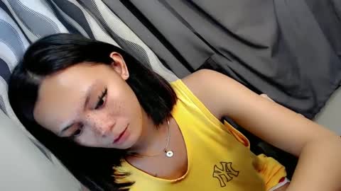 SWEET AGATHA online show from March 12, 2025, 8:08 am
