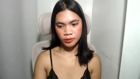 hot_pauline online show from July 24, 2026, 10:19 pm