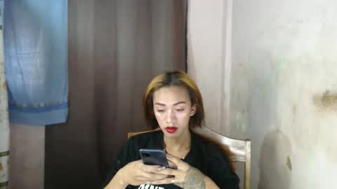 hot_petit69 online show from November 9, 2025, 6:01 am