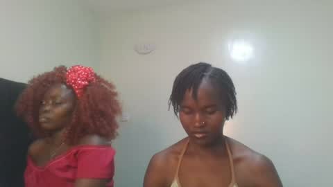 Snapshot of hot_petite12 chatting on July 21, 2026, 8:11 pm Petite online show from July 21, 2026, 8:11 pm