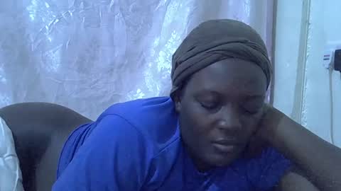 Snapshot of hot_raylah chatting on May 22, 2026, 10:04 pm RAYLAH online show from May 22, 2026, 10:04 pm