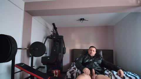 Snapshot of hot_stefano1 chatting on June 27, 2026, 4:06 am Stefano.. online show from June 27, 2026, 4:06 am