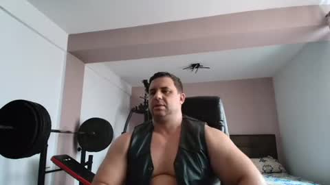 Snapshot of hot_stefano1 chatting on July 19, 2026, 1:15 pm Stefano.. online show from July 19, 2026, 1:15 pm