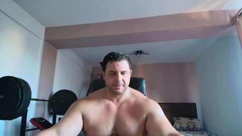 Snapshot of hot_stefano1 chatting on August 2, 2026, 4:11 am Stefano.. online show from August 2, 2026, 4:11 am