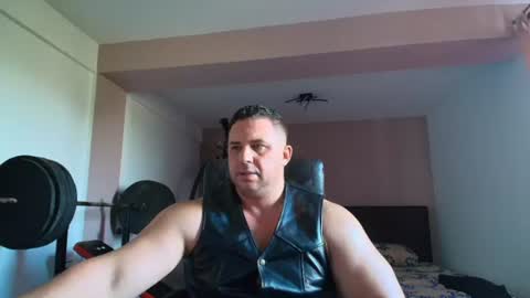 Snapshot of hot_stefano1 chatting on August 7, 2026, 2:52 pm Stefano.. online show from August 7, 2026, 2:52 pm
