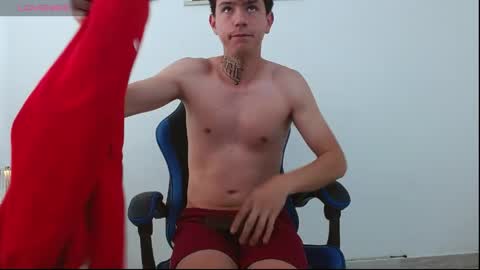 Snapshot of hot_teo1 chatting on May 31, 2026, 1:18 pm M A T E O online show from May 31, 2026, 1:18 pm
