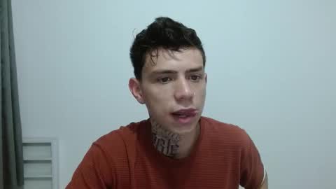 Snapshot of hot_teo_ chatting on November 28, 2025, 11:02 am Mateo online show from November 28, 2025, 11:02 am