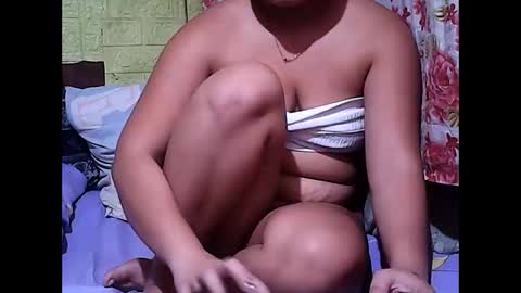 hot_tricia05 online show from February 26, 2025, 12:16 am