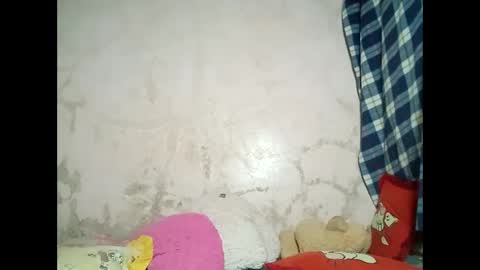 hot_warrios247 online show from February 10, 2025, 12:29 pm