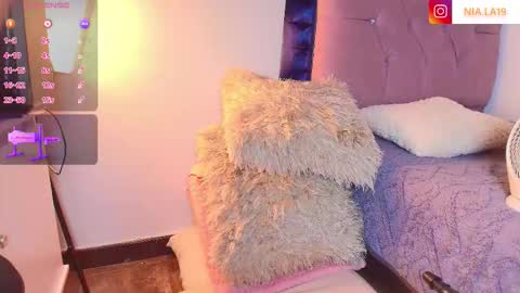 Alana online show from October 17, 2025, 2:19 pm