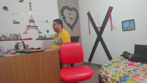 hotandfierylatinos online show from March 6, 2025, 1:24 pm