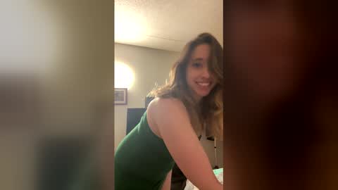 hotandhorny3591 online show from April 28, 2026, 9:25 am