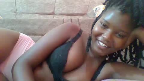 love online show from February 11, 2025, 11:32 am