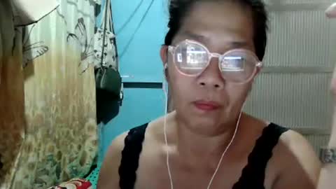 Snapshot of hotbetty_45 chatting on May 26, 2026, 11:39 am hotbetty_45 online show from May 26, 2026, 11:39 am