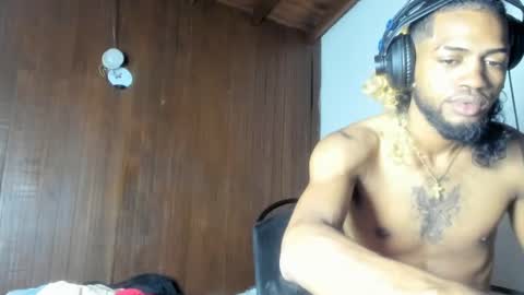 hotbody22_ online show from July 12, 2026, 10:56 pm