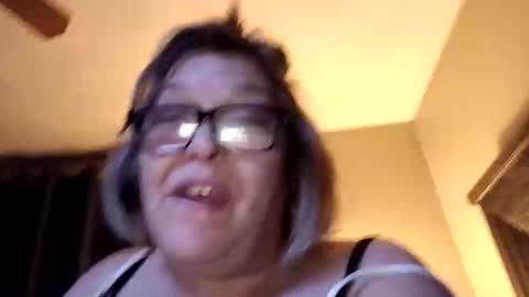 Snapshot of hotboobs117 chatting on April 24, 2026, 3:20 am hotboobs117 online show from April 24, 2026, 3:20 am