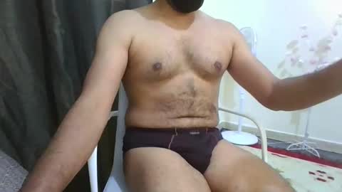 Hotboy8677 online show from May 12, 2026, 9:28 am