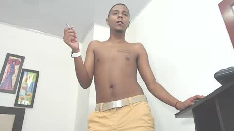 Snapshot of hotboyluxe chatting on February 23, 2026, 4:26 pm hotboyluxe online show from February 23, 2026, 4:26 pm