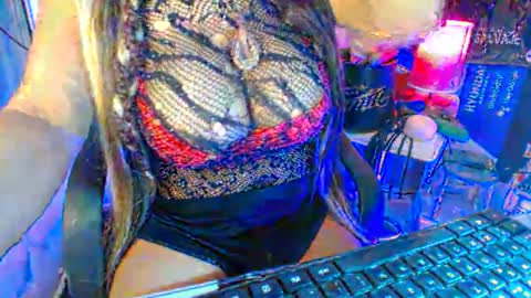 hotbritneyxx online show from February 5, 2025, 9:40 pm