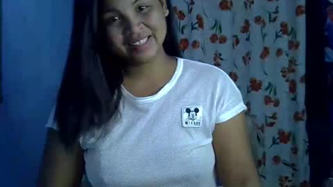 hotcelici online show from September 20, 2025, 7:09 am