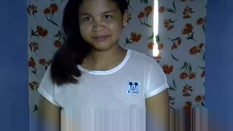 hotcelici online show from November 8, 2025, 5:18 am