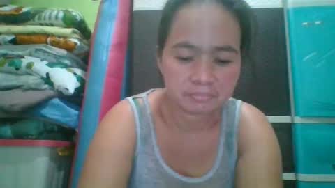 Snapshot of hotchicks4uxx chatting on January 31, 2025, 3:41 am hotchicks4uxx online show from January 31, 2025, 3:41 am