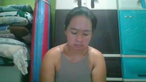 Snapshot of hotchicks4uxx chatting on February 13, 2025, 11:58 pm hotchicks4uxx online show from February 13, 2025, 11:58 pm