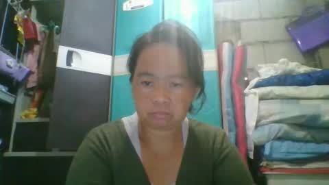 Snapshot of hotchicks4uxx chatting on March 15, 2026, 1:00 am hotchicks4uxx online show from March 15, 2026, 1:00 am