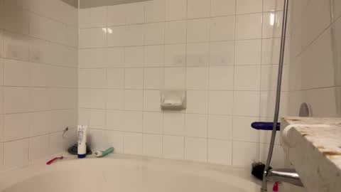 hotcouple1319 online show from February 2, 2026, 8:35 am