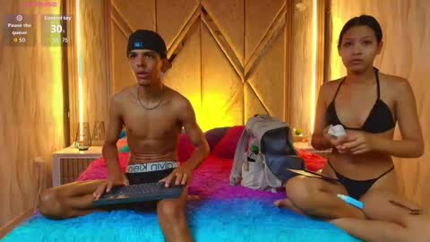 Snapshot of hotcouple_222 chatting on October 11, 2025, 7:29 am hotcouple_222 online show from October 11, 2025, 7:29 am