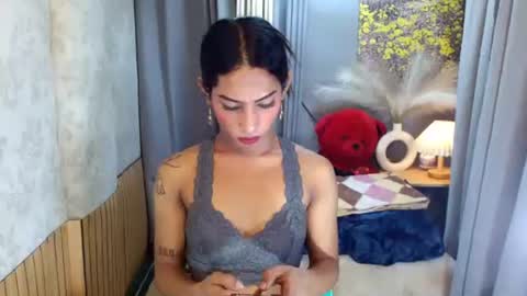 SEXY JASMINE online show from May 9, 2026, 2:39 am